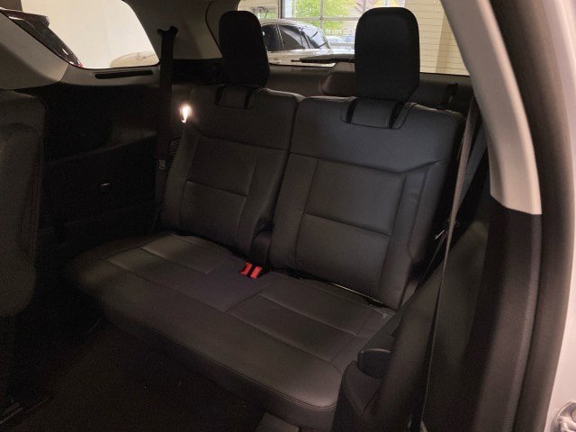 New 2026 Ford Explorer Active w/ Active Comfort Package AWD/4WD image 12