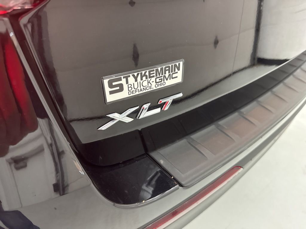 Used 2022 Ford Explorer XLT image 19