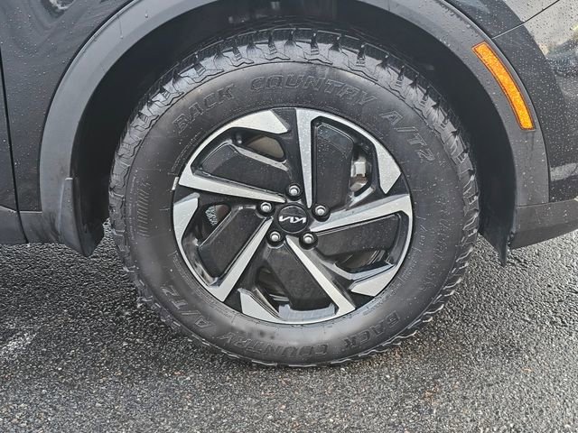 Certified 2023 Kia Sportage LX image 10