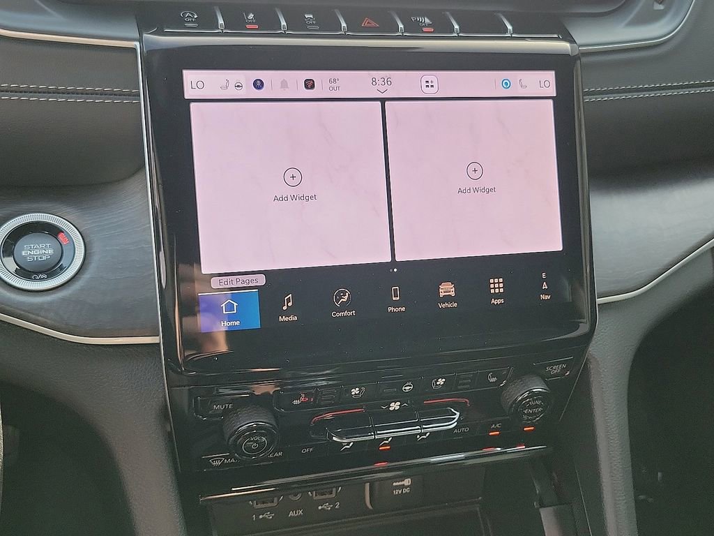 Used 2025 Jeep Grand Cherokee L Limited w/ Luxury Tech Group II image 8