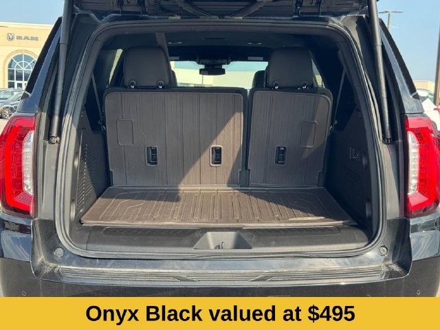 Used 2024 GMC Yukon XL SLT w/ SLT Luxury Package AWD/4WD image 6