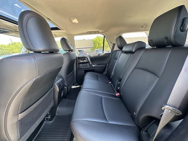 Used 2020 Toyota 4Runner Venture w/ Moonroof Package image 28