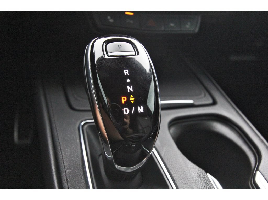 Used 2023 Cadillac XT4 Sport w/ Technology Package FWD image 24