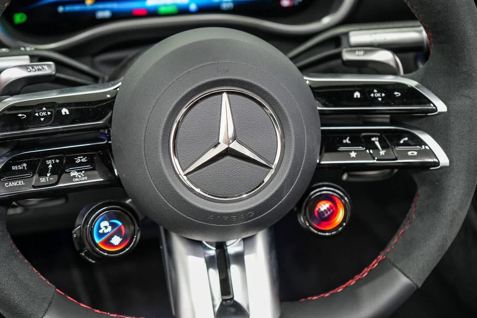 New 2025 Mercedes-Benz SL 63 AMG S e Performance 4MATIC image 40