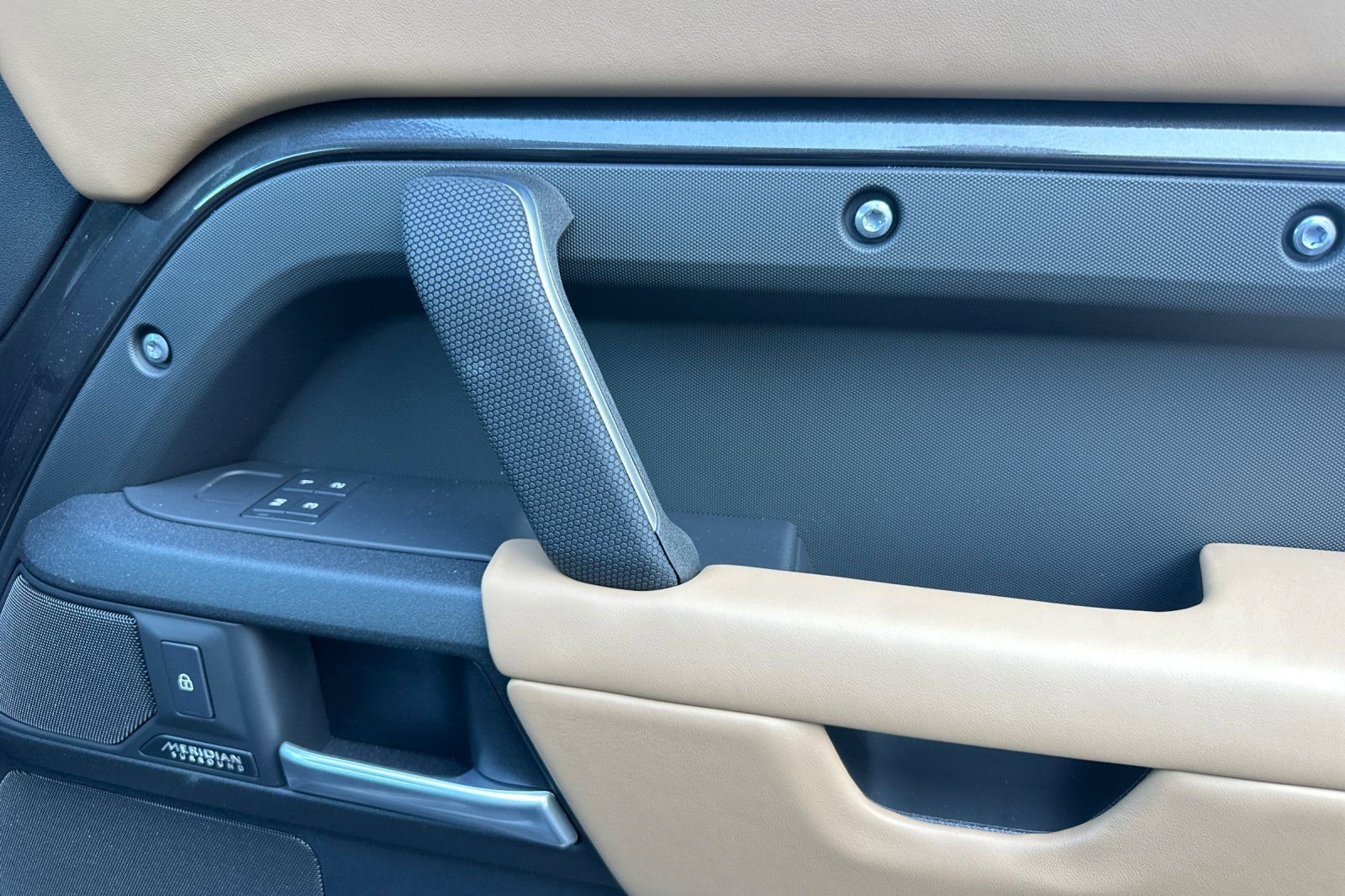 New 2026 Land Rover Defender 130 V8 image 20