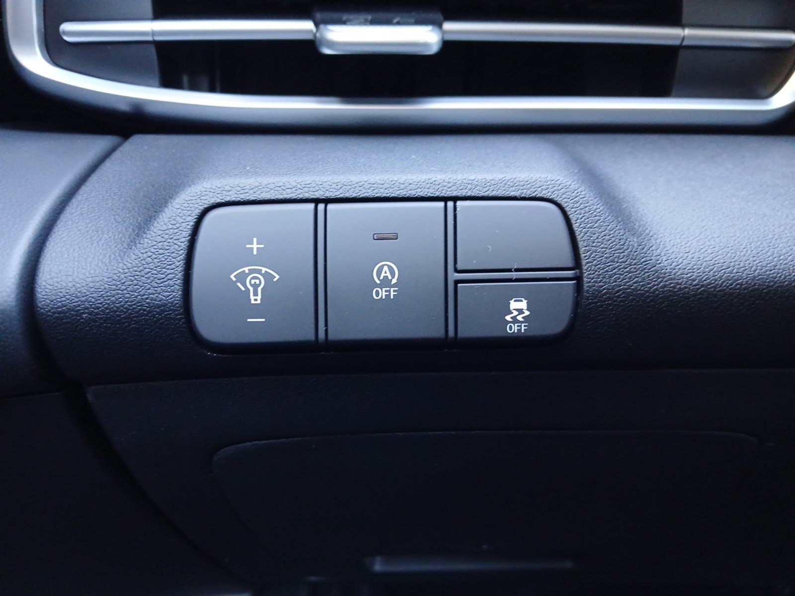 New 2026 Hyundai Elantra SE image 23