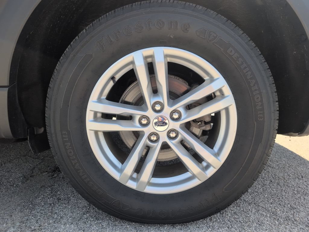 Used 2020 Ford Explorer XLT AWD/4WD image 4