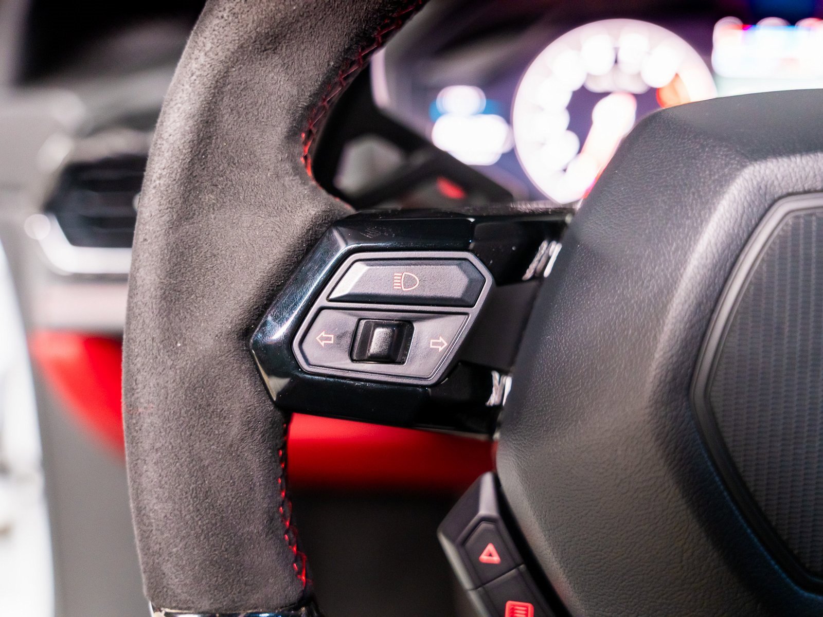 Used 2015 Lamborghini Huracan LP 610-4 image 51