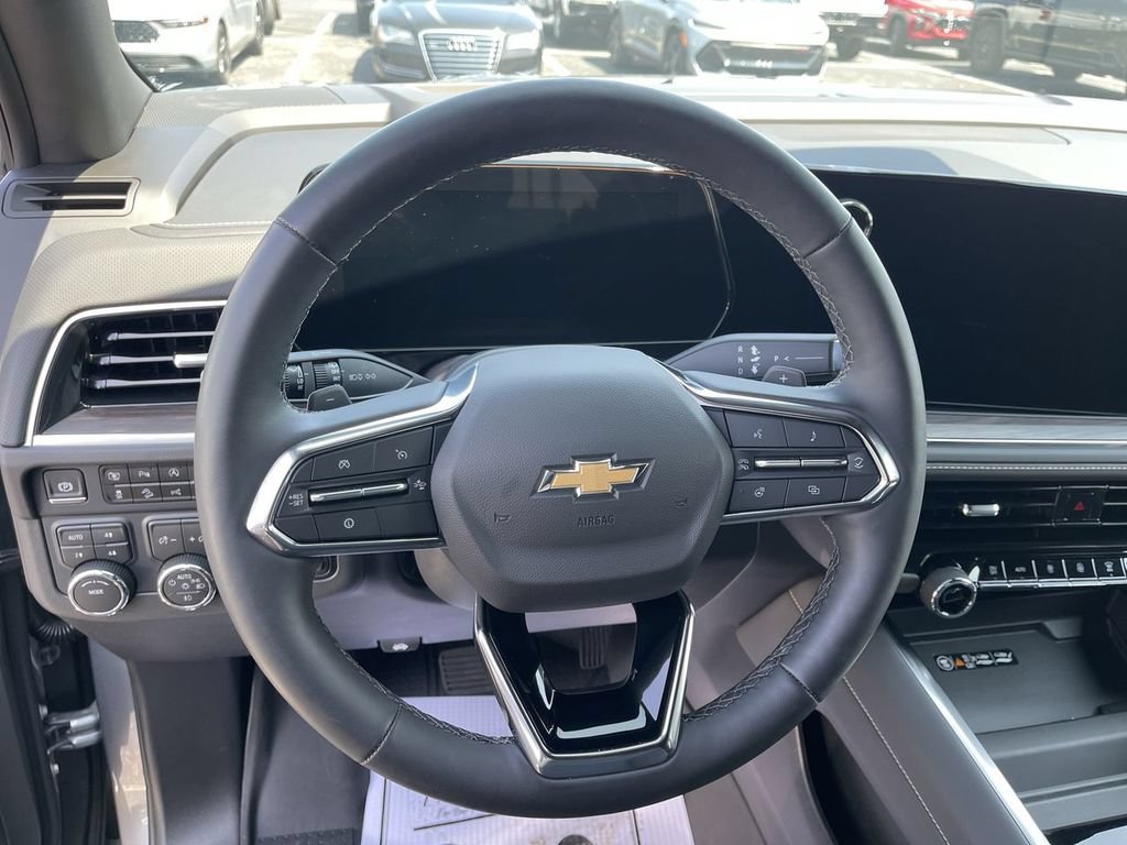 New 2026 Chevrolet Tahoe Premier w/ Sun And Tow Package AWD/4WD image 5