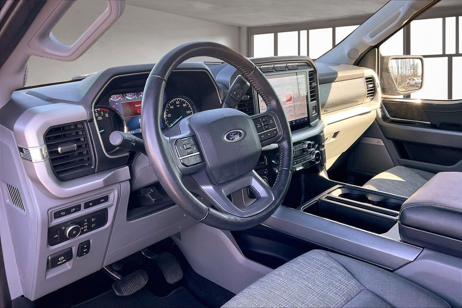 Used 2022 Ford F150 XLT w/ Equipment Group 302A High image 18