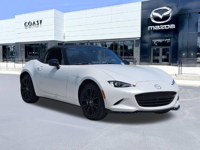 New 2026 MAZDA MX-5 Miata Club w/ Interior Package RWD image 3