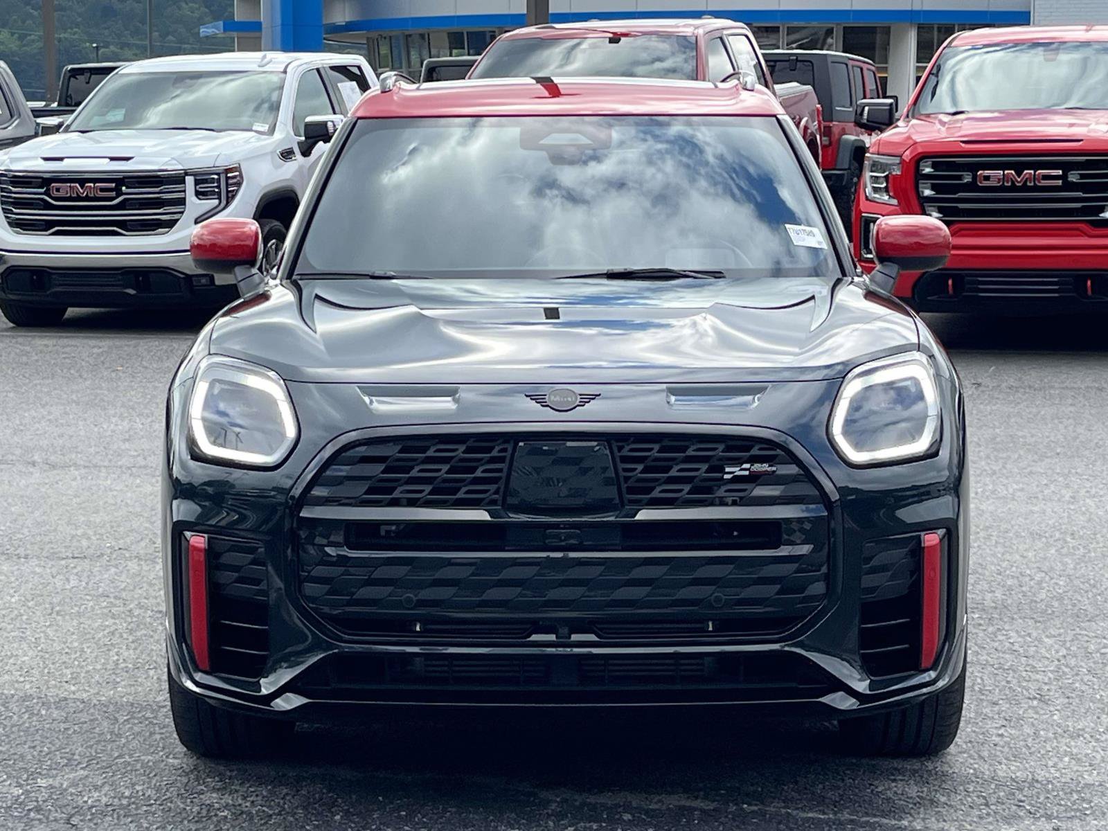 Used 2026 MINI Cooper Countryman John Cooper Works AWD/4WD image 2