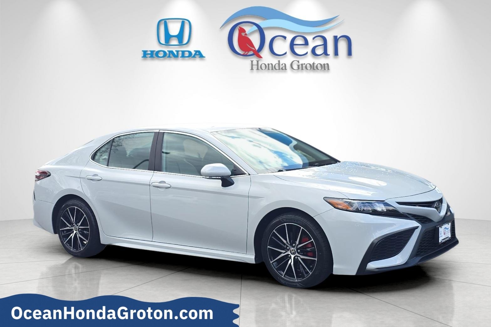 Used 2022 Toyota Camry SE
