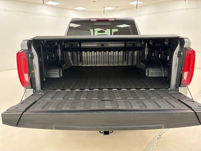 Used 2021 GMC Sierra 1500 SLT w/ SLT Premium Package AWD/4WD image 17