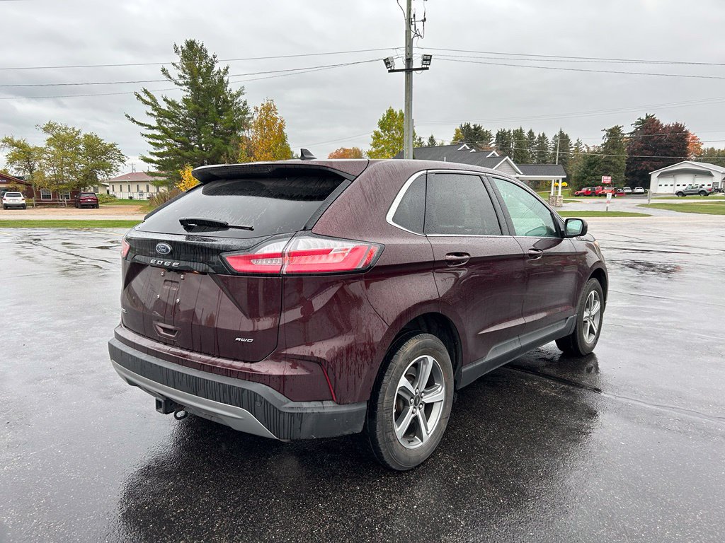 Used 2024 Ford Edge SEL w/ Convenience Package AWD/4WD image 5