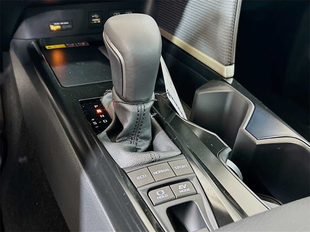 New 2026 Toyota Camry SE image 14