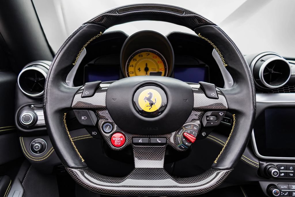 Certified 2022 Ferrari Portofino M RWD image 4