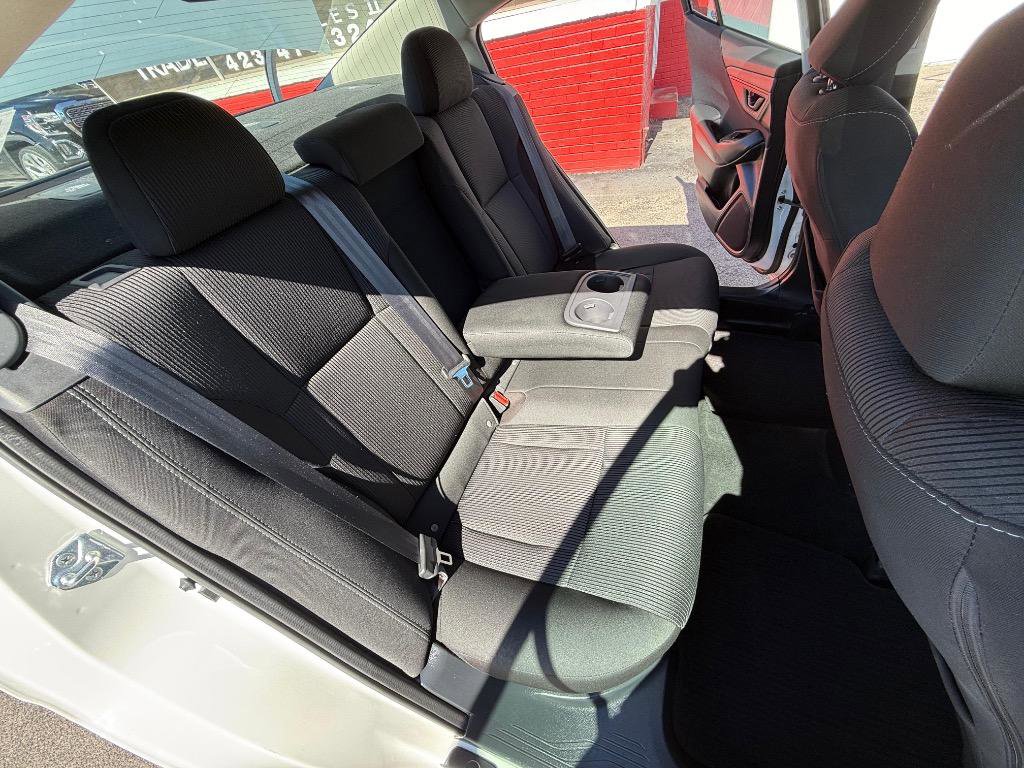 Used 2022 Subaru Legacy image 21