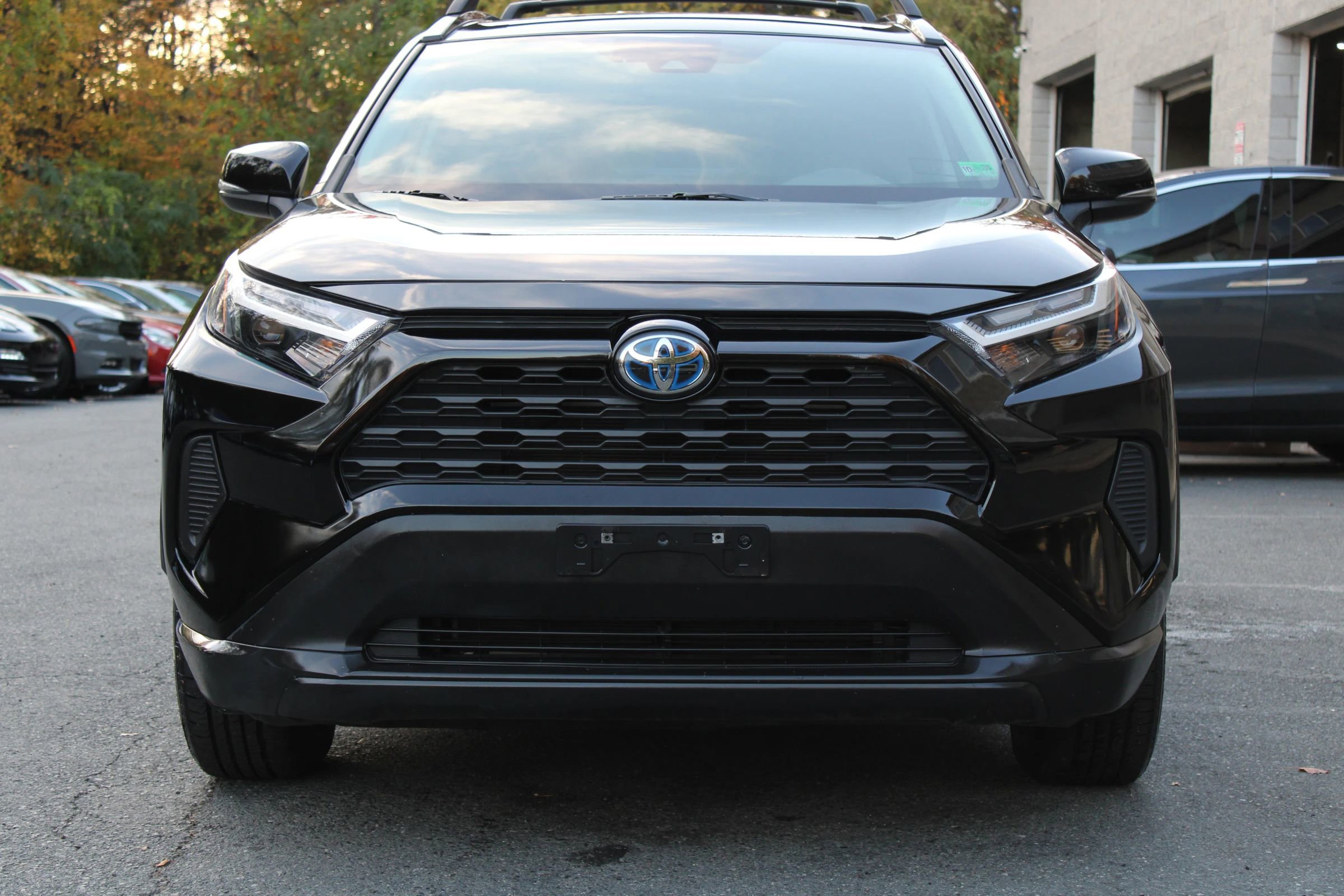 Used 2023 Toyota RAV4 XLE image 2
