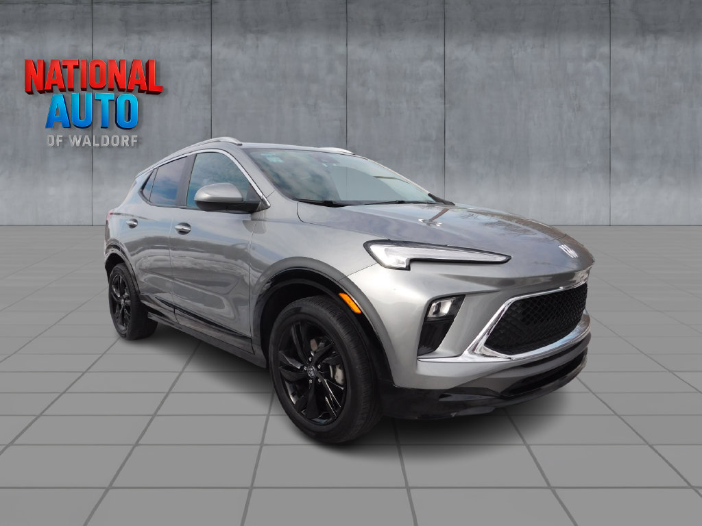 Used 2024 Buick Encore GX Sport Touring w/ Comfort Package FWD image 1