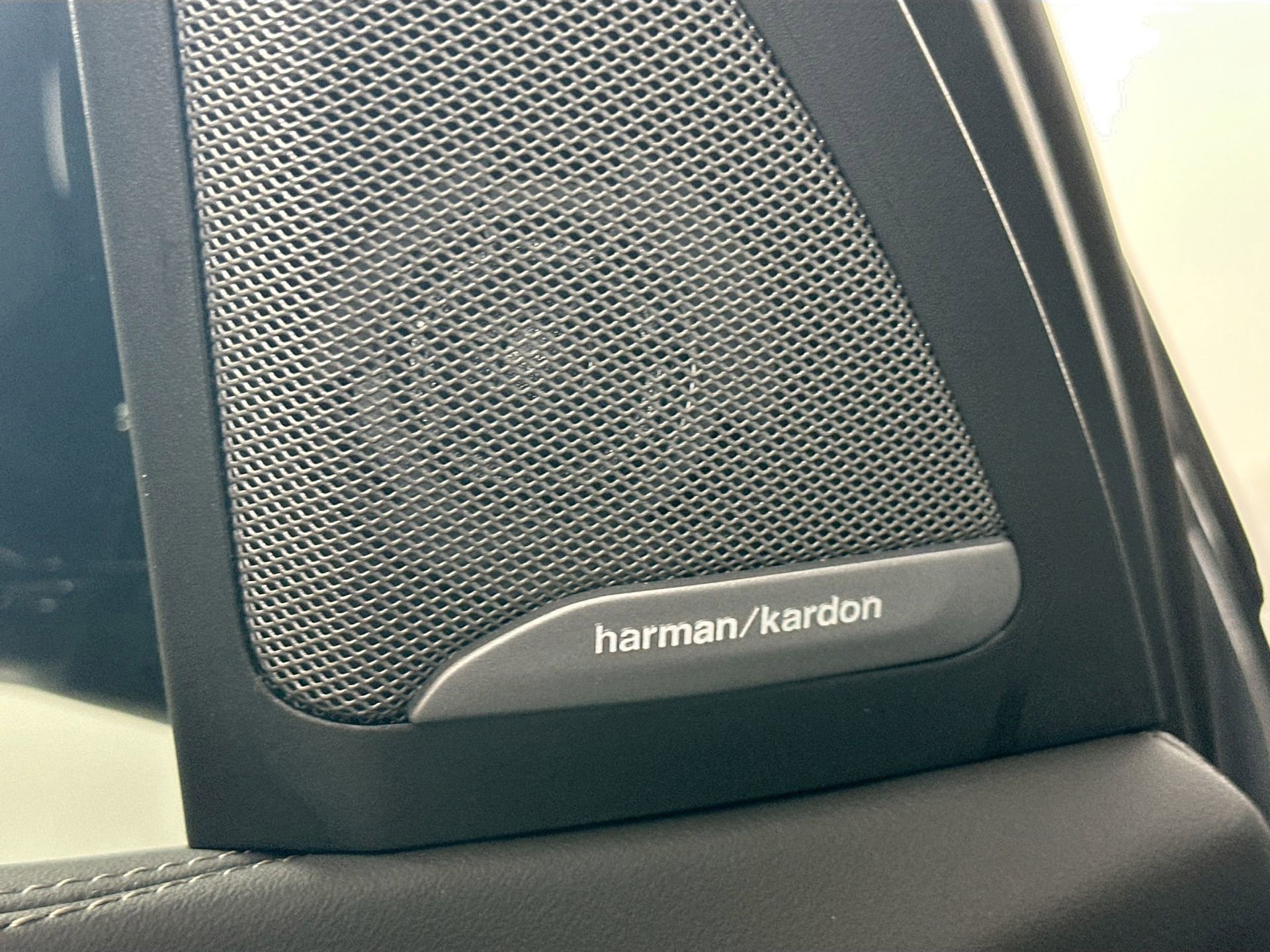 New 2026 BMW X5 M60i image 18