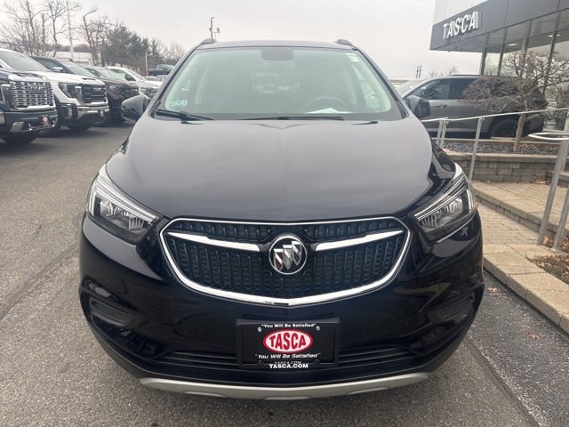 Used 2022 Buick Encore Preferred w/ Safety Package image 2