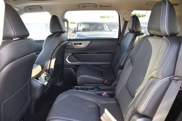 New 2027 INFINITI QX80 Luxe w/ Cargo Package RWD image 24
