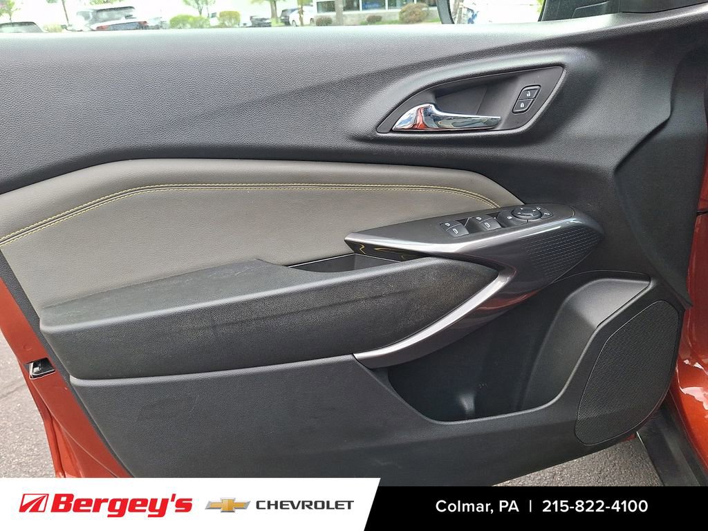 Certified 2024 Chevrolet Trax ACTIV w/ Driver Confidence Package FWD image 15