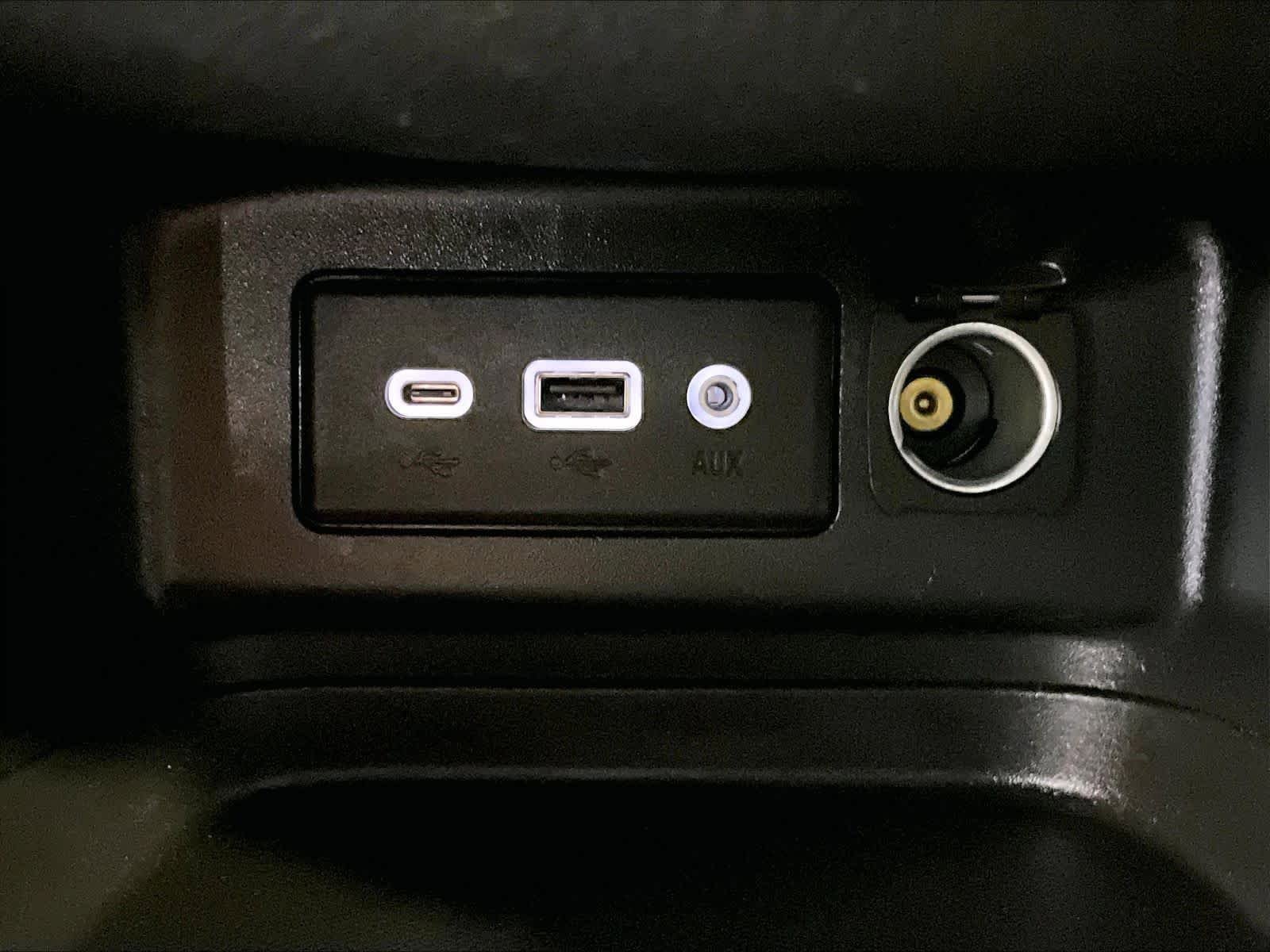 Used 2023 Chevrolet Equinox LT AWD/4WD image 27
