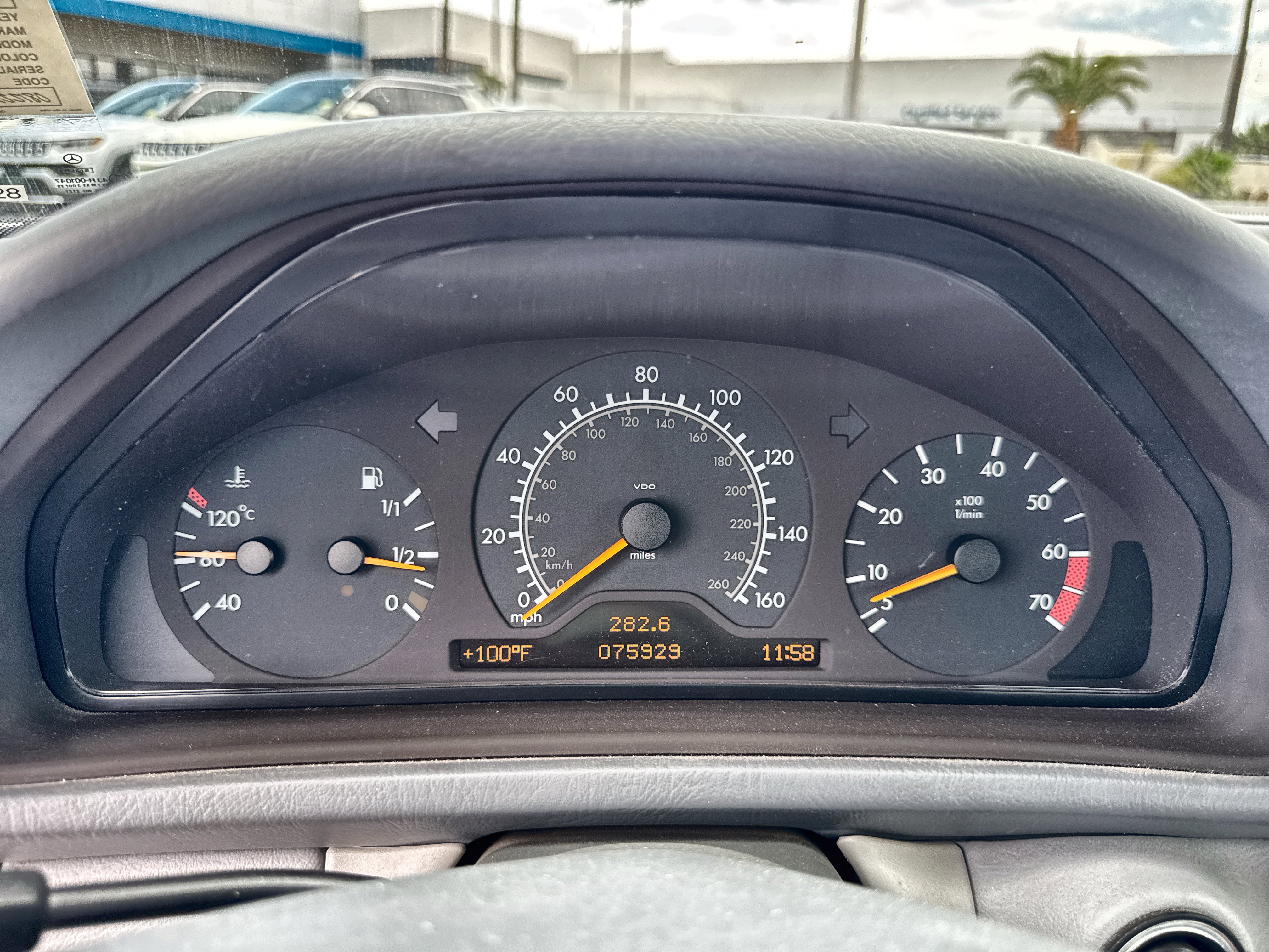 Used 1999 Mercedes-Benz CLK 320 Coupe image 11