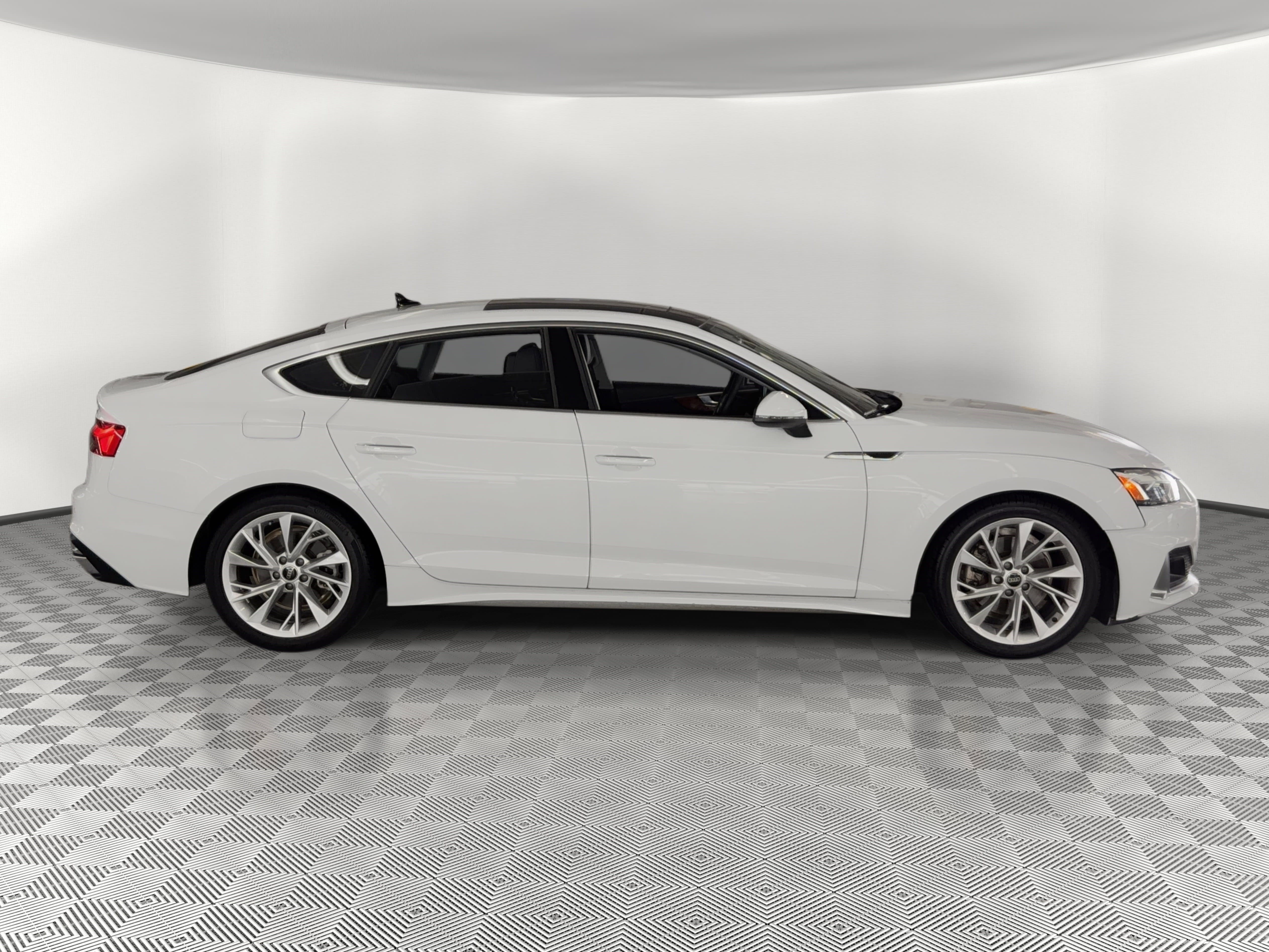 Used 2023 Audi A5 2.0T Premium w/ Convenience Package image 8