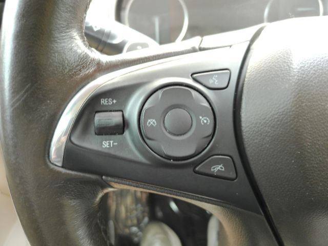 Used 2017 Buick LaCrosse Essence FWD image 37