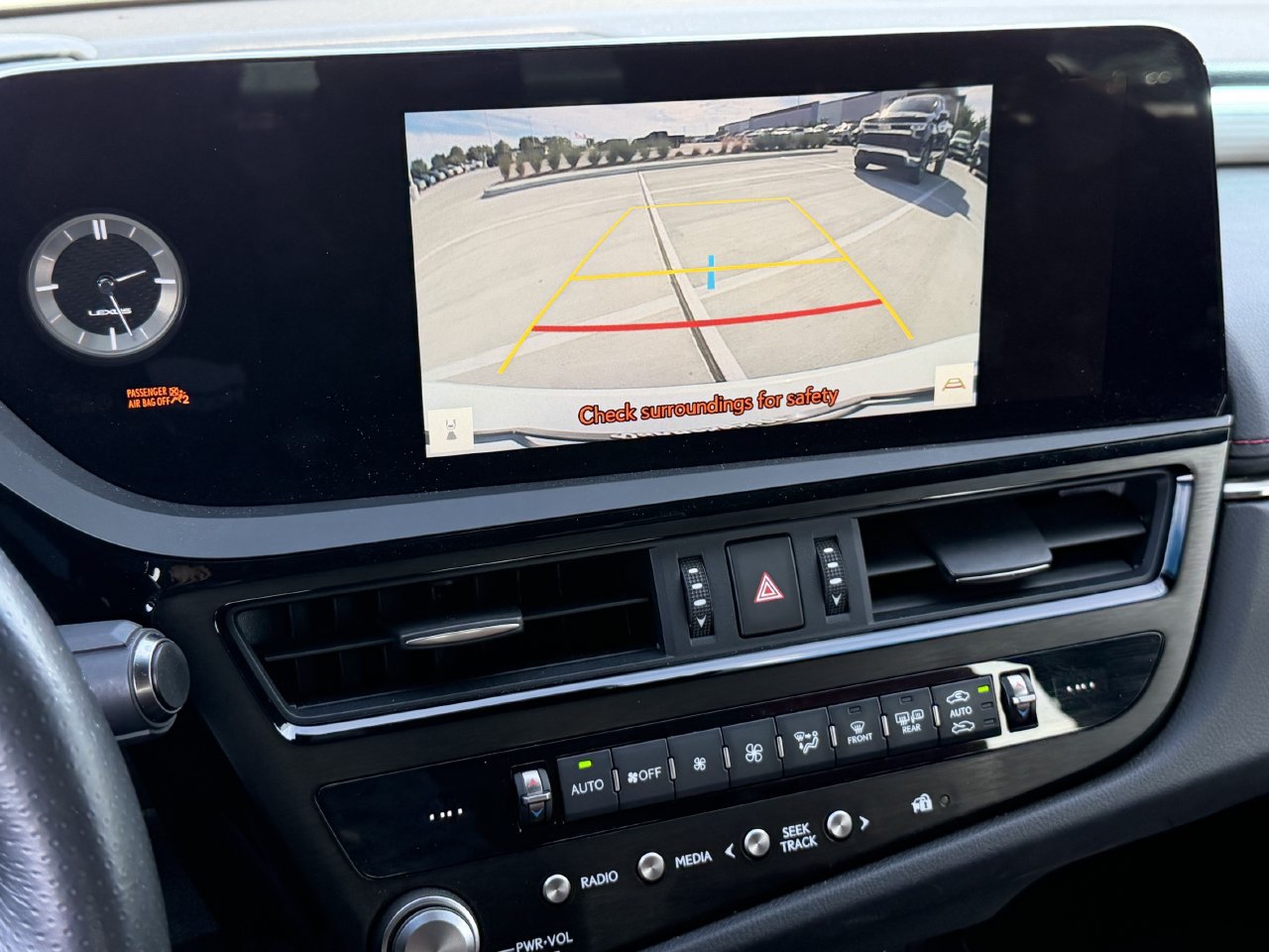 Used 2023 Lexus ES 350 F Sport w/ Accessory Package (Z2) FWD image 15