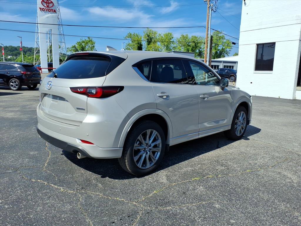 Used 2025 MAZDA CX-5 AWD 2.5 S w/ Premium Plus Pkg image 3