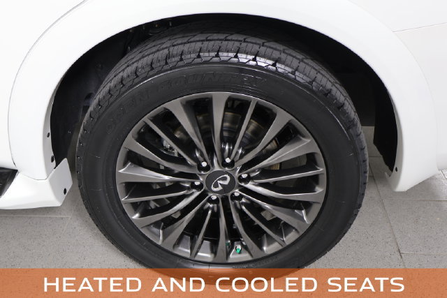 Used 2024 INFINITI QX80 Sensory w/ Cargo Package AWD/4WD image 12