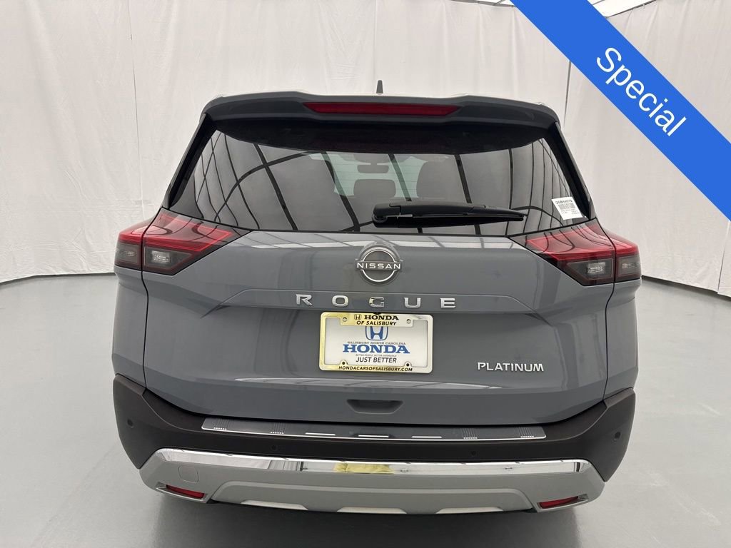 Used 2023 Nissan Rogue Platinum w/ Platinum Premium Package FWD image 8