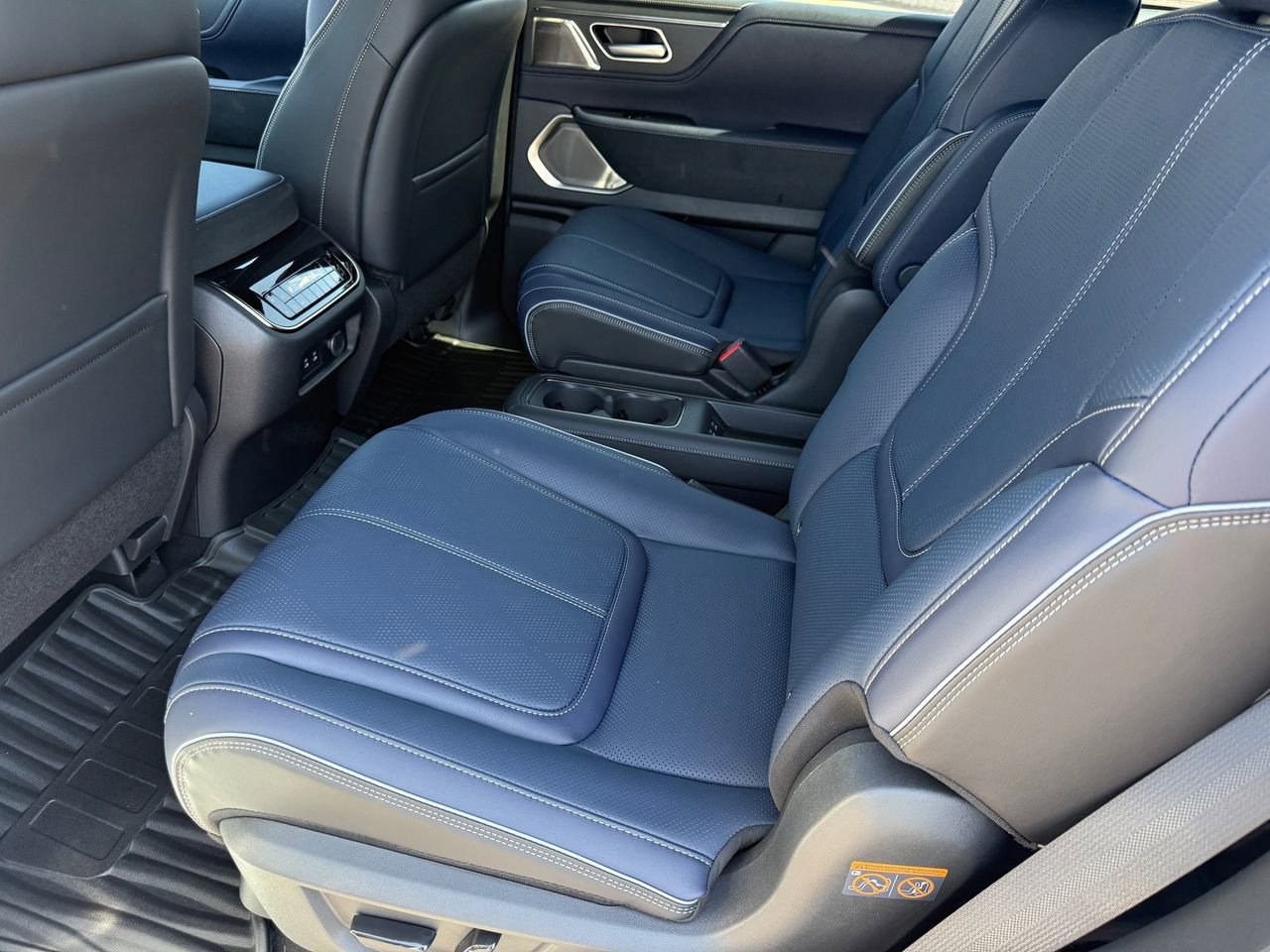 New 2026 INFINITI QX80 4WD image 22