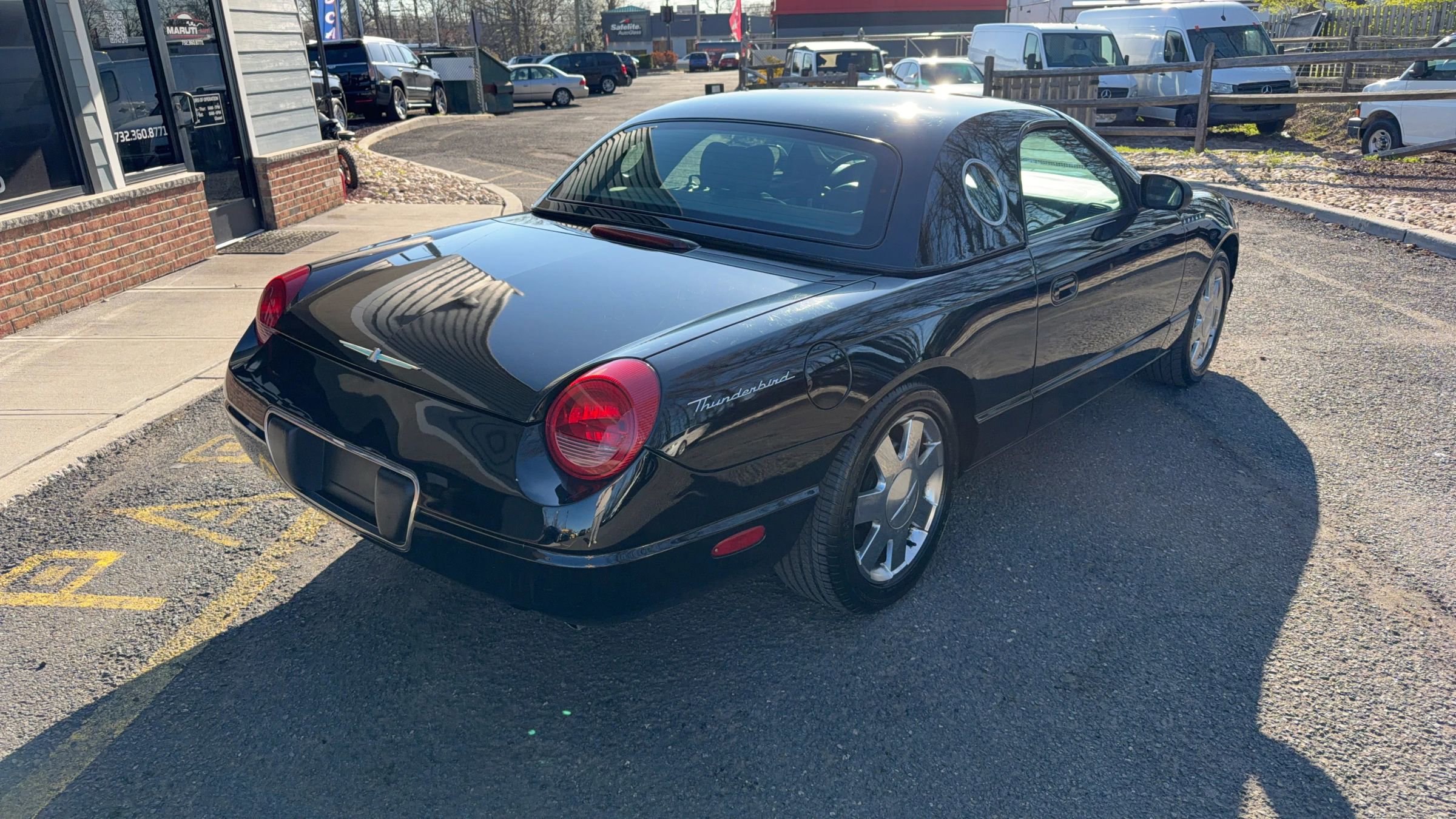 Used 2002 Ford Thunderbird image 5