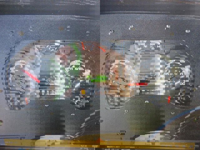 Used 2011 Ford E-350 and Econoline 350 Super Duty w/ Air Conditioning Prep Pkg RWD image 8