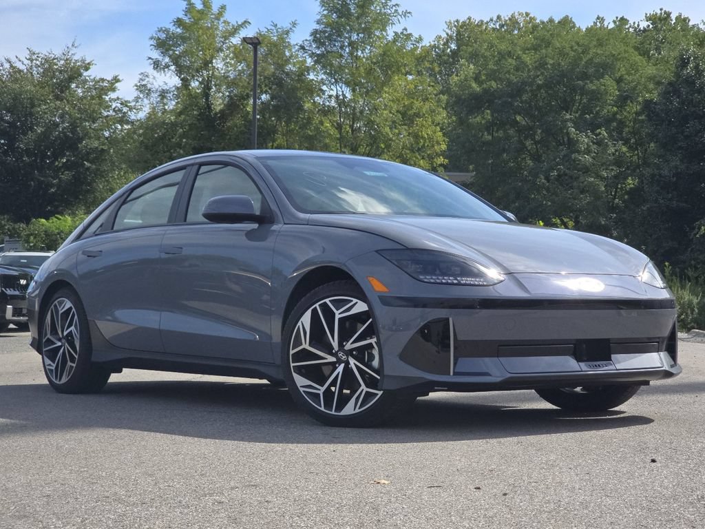 Used 2023 Hyundai Ioniq 6 SEL w/ Cargo Package AWD/4WD image 1