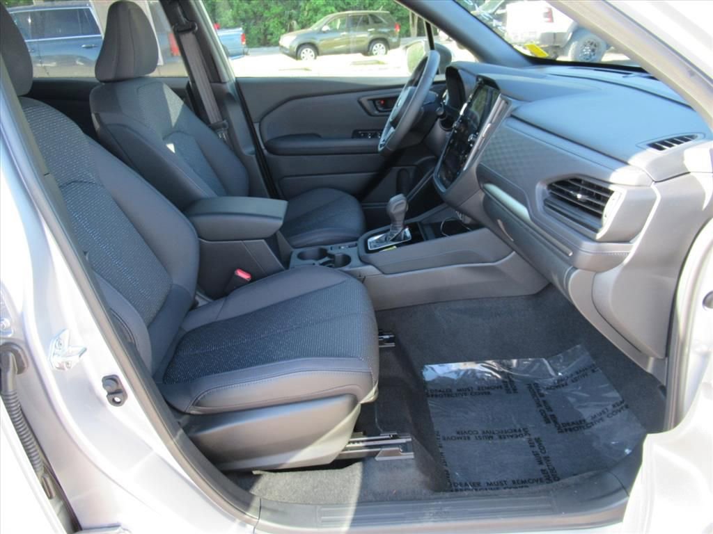 Used 2025 Subaru Forester Premium image 10