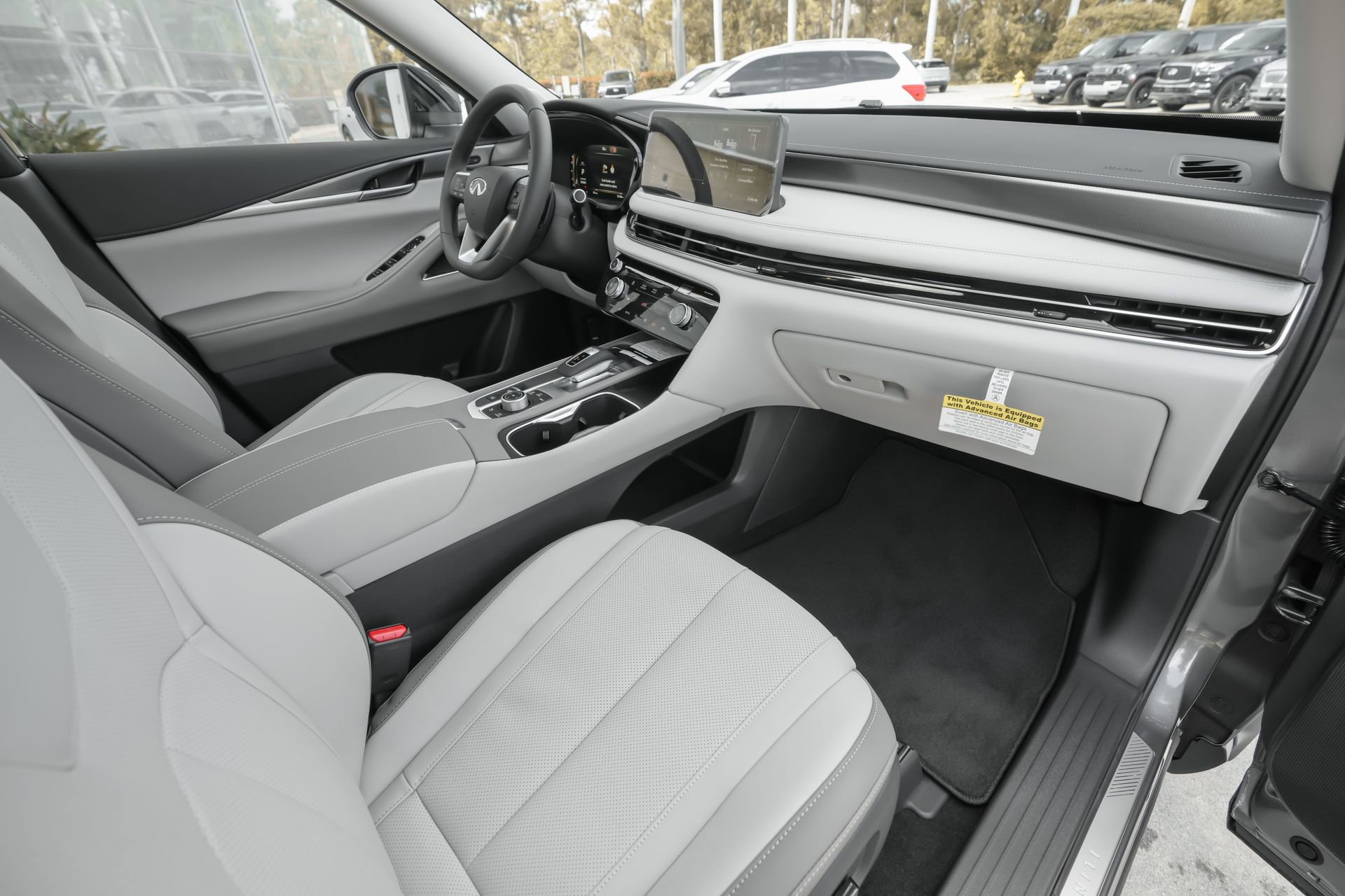 New 2026 INFINITI QX60 Luxe w/ Cargo Package image 29