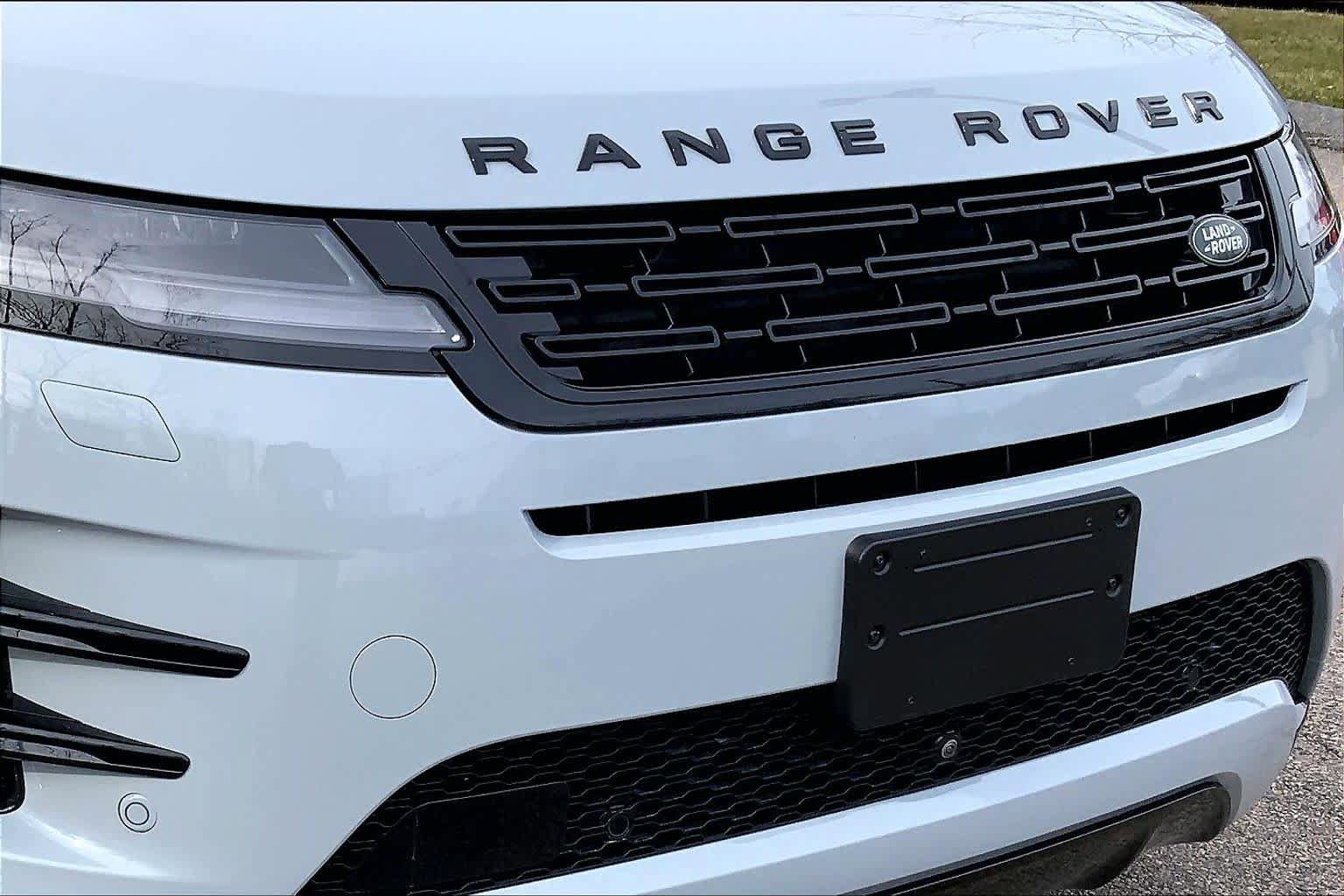Used 2026 Land Rover Range Rover Evoque Dynamic SE image 29
