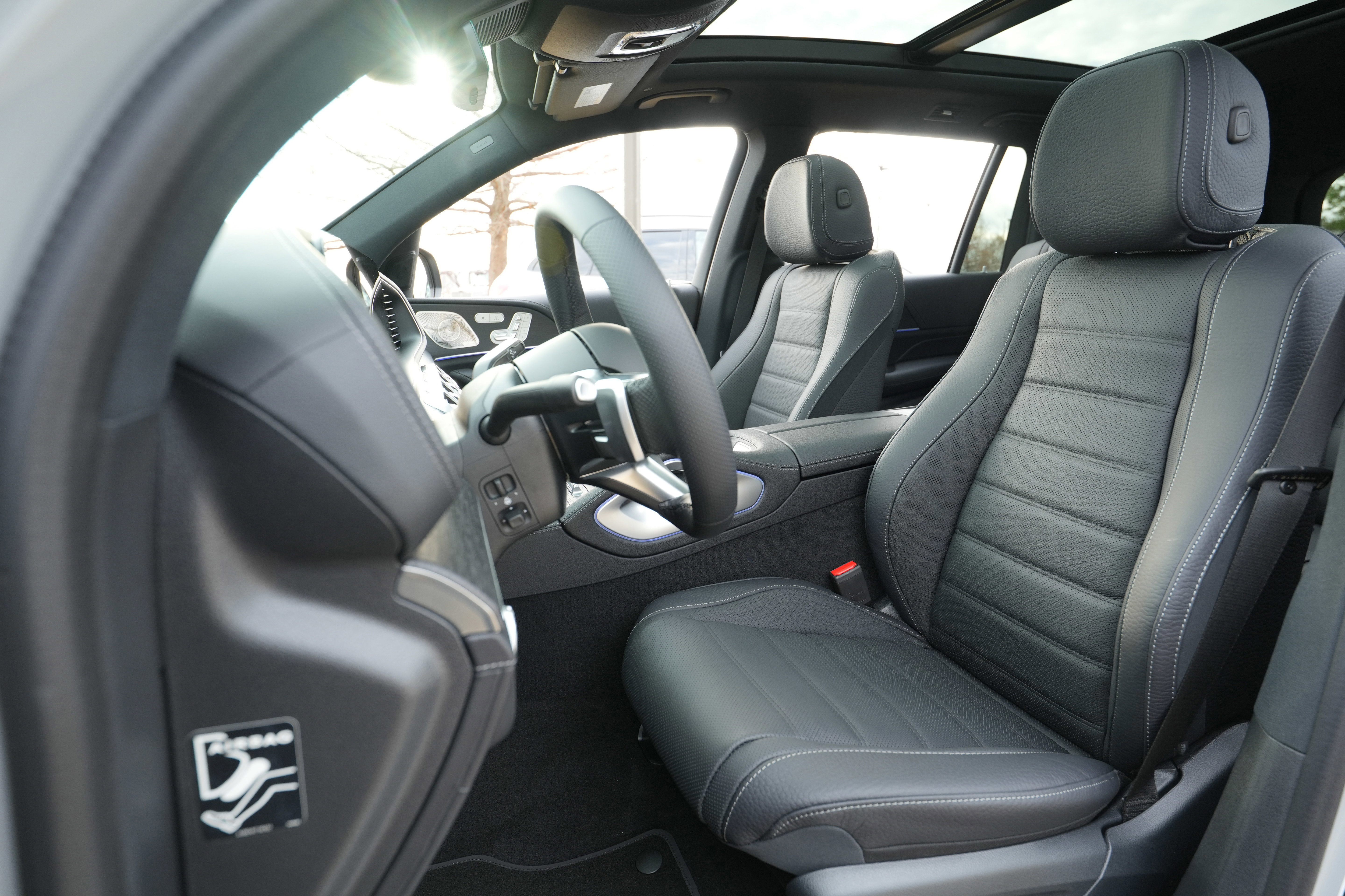 New 2026 Mercedes-Benz GLS 450 4MATIC image 39