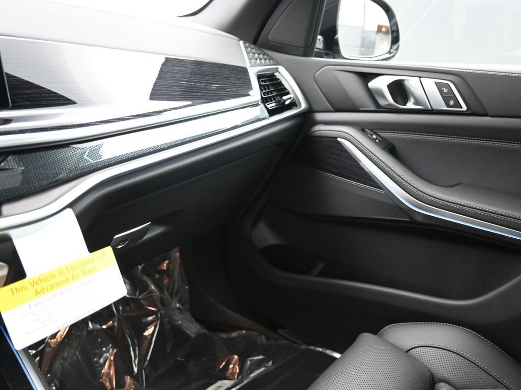 New 2026 BMW X5 xDrive50e AWD/4WD image 19