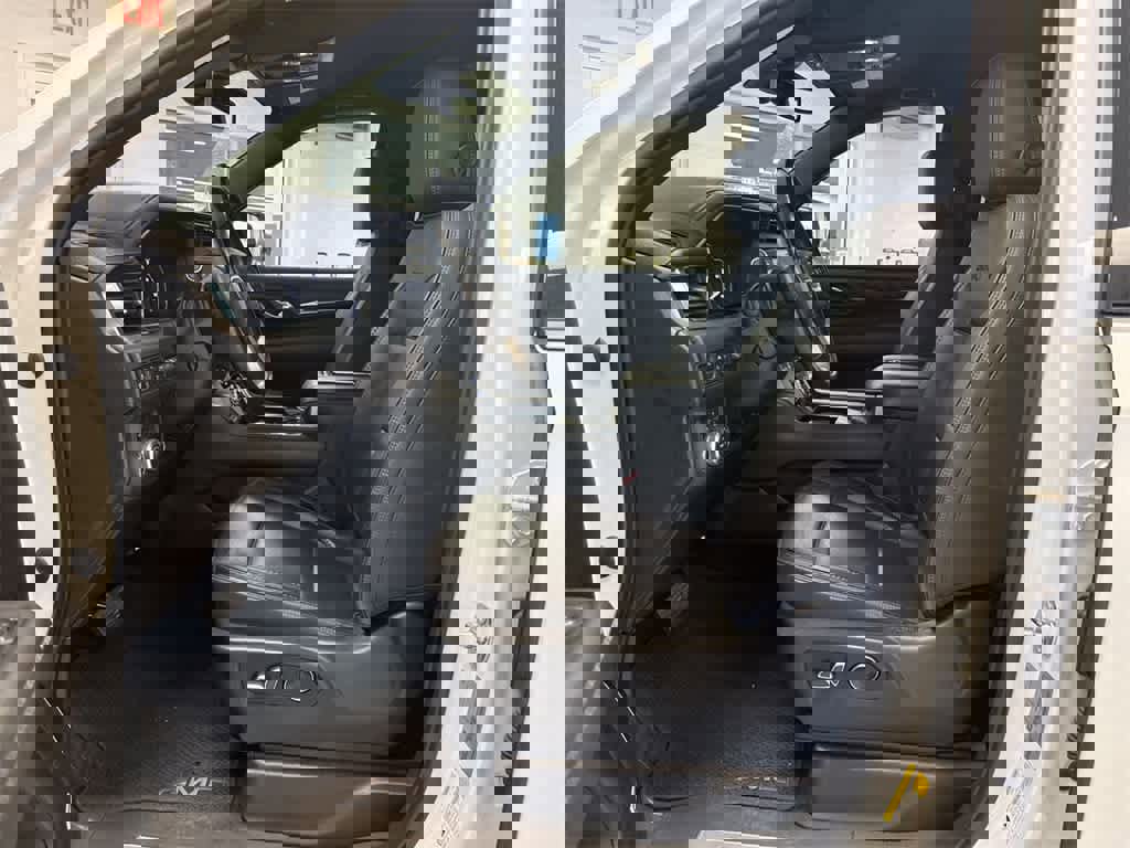 Used 2021 GMC Yukon Denali image 17