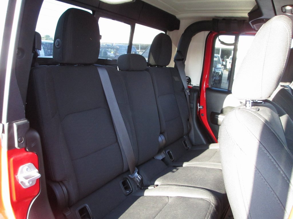 Used 2020 Jeep Gladiator Sport w/ Quick Order Package 24S image 17