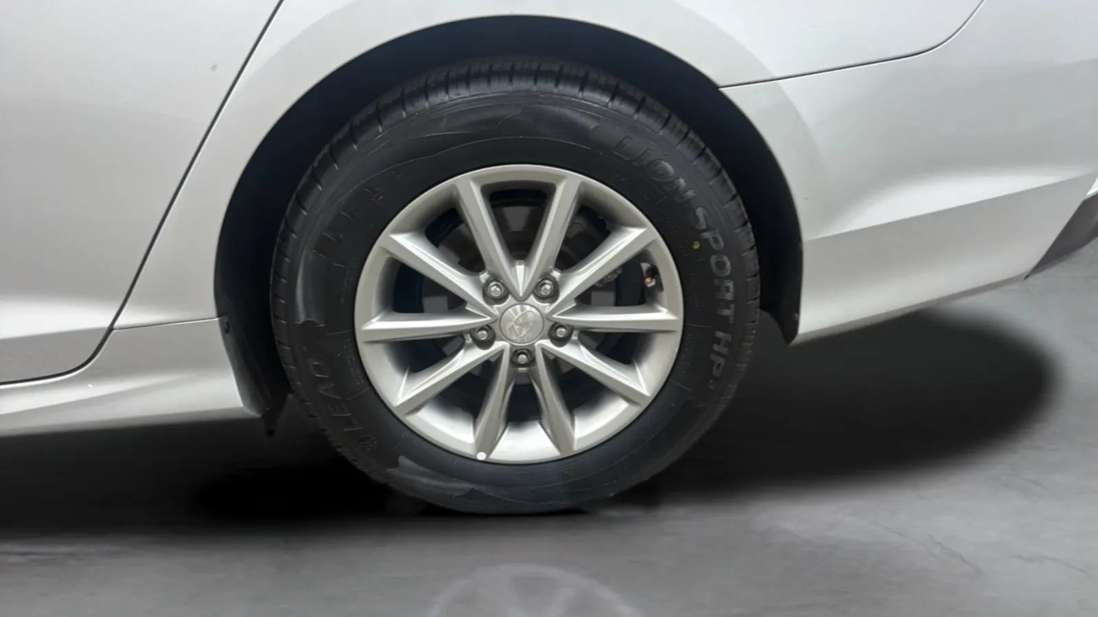 Used 2018 Hyundai Sonata SE FWD image 26