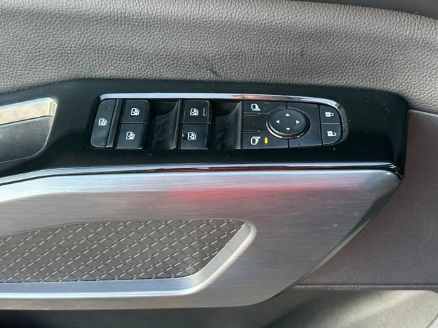 Certified 2022 Nissan Pathfinder SL w/ SL Premium Package AWD/4WD image 20
