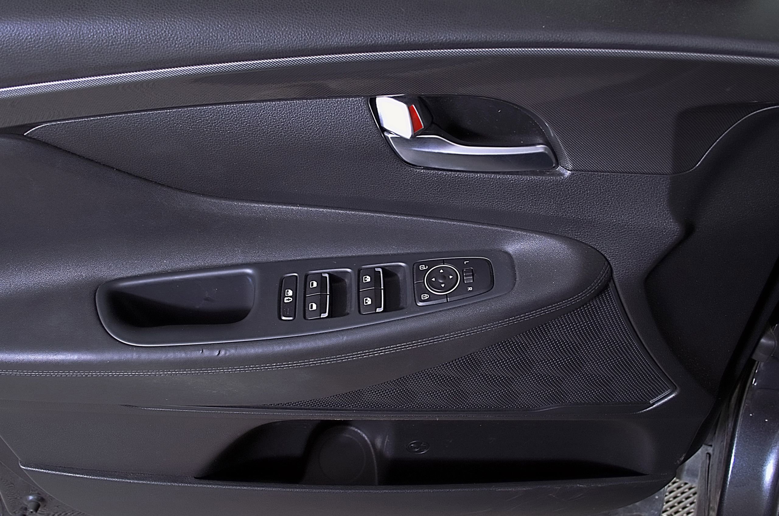 Used 2023 Hyundai Santa Fe SEL w/ Cargo Package AWD/4WD image 18